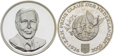НИДЕРЛАНДЫ МЕДАЛЬ 2002 ПРИНЦ НИДЕРЛАНДОВ КЛАУС (1926-2002), ДИАМЕТР 38,6 ММ., ВЕС 31,35 ГР. серебро PROOF 1076-9-21